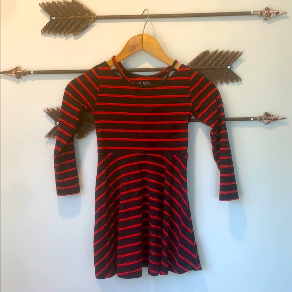 Girls dress